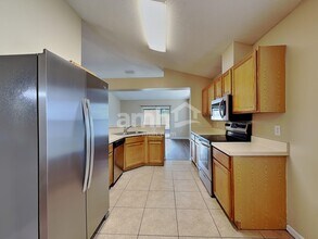 1644 Stefan Cole Ln in Apopka, FL - Building Photo - Building Photo