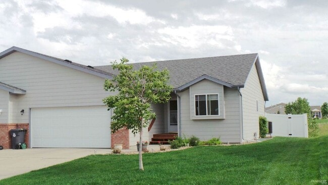 717 Auburn Dr in Rapid City, SD - Building Photo - Building Photo
