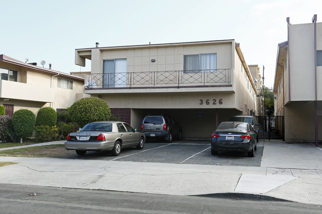 3626 Vinton Ave in Los Angeles, CA - Foto de edificio - Building Photo