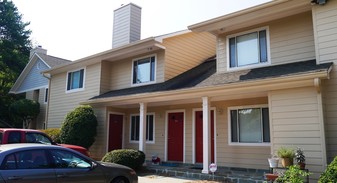 Defoor Oak in Atlanta, GA - Building Photo