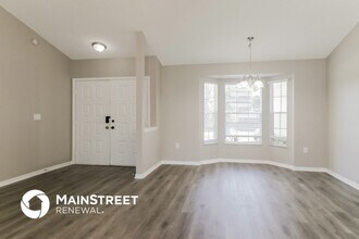 8358 Natoma St in Spring Hill, FL - Foto de edificio - Building Photo