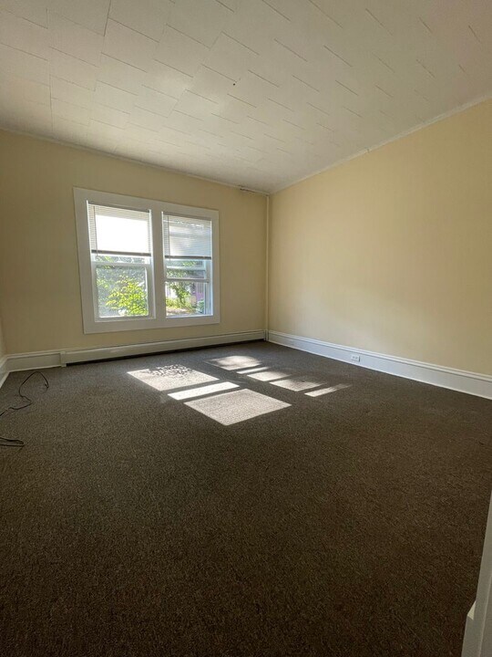 88-94 Lafountain St in Burlington, VT - Building Photo