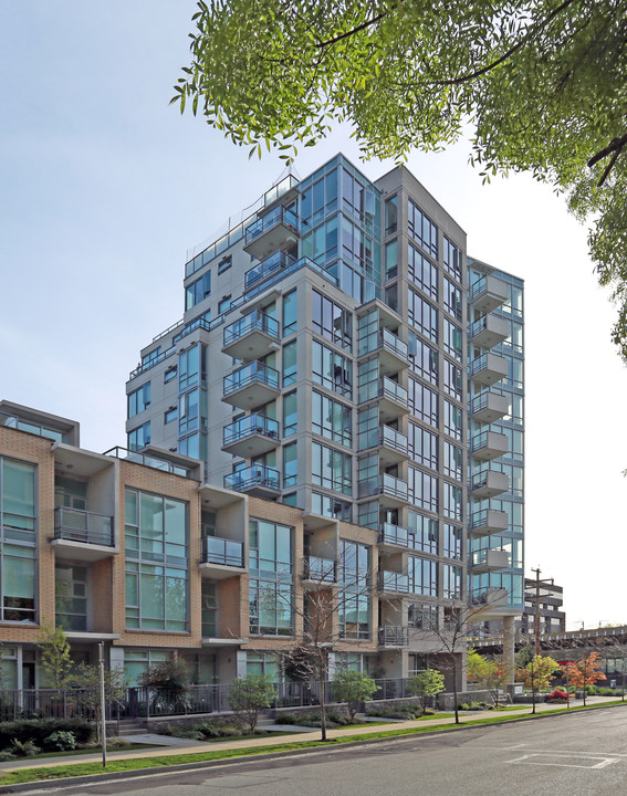 musee in Vancouver, BC - Building Photo