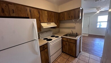 995 Berkley Rd in Auburndale, FL - Building Photo - Building Photo