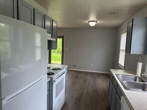 683 Center St W in Warren, OH - Building Photo - Building Photo
