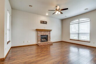 1046 Phils Way in Piedmont, OK - Building Photo - Building Photo