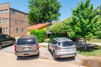 Garner Crossing in Norman, OK - Building Photo - Building Photo