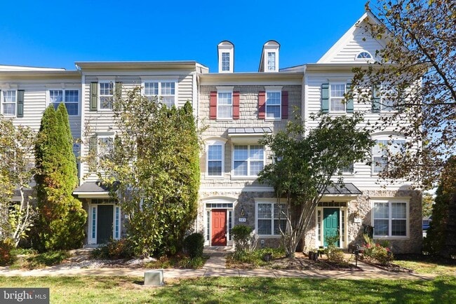 743 Collington Ct in Woodbridge, VA - Building Photo - Building Photo