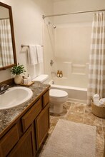 904 Speyers Rd in Selah, WA - Building Photo - Building Photo