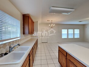 3043 Crestbrook Bend Ln in Katy, TX - Building Photo - Building Photo