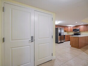 4600 Jimmy Buffett Mem Hwy in Vero Beach, FL - Building Photo - Building Photo