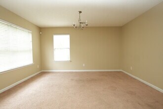7704 Aragorn Ln in Charlotte, NC - Building Photo - Building Photo