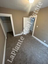 2424 Airport Hwy in Toledo, OH - Building Photo - Building Photo