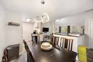 340 Sandpiper Dr in Mount Pleasant, SC - Building Photo