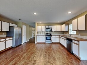 15601 Sarcee Ct in Orlando, FL - Building Photo - Building Photo