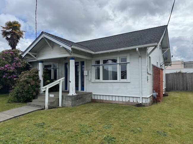 2823 E St in Eureka, CA - Building Photo - Building Photo