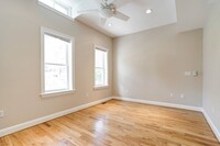 154 T St NE, Unit 30P in Washington, DC - Building Photo - Building Photo