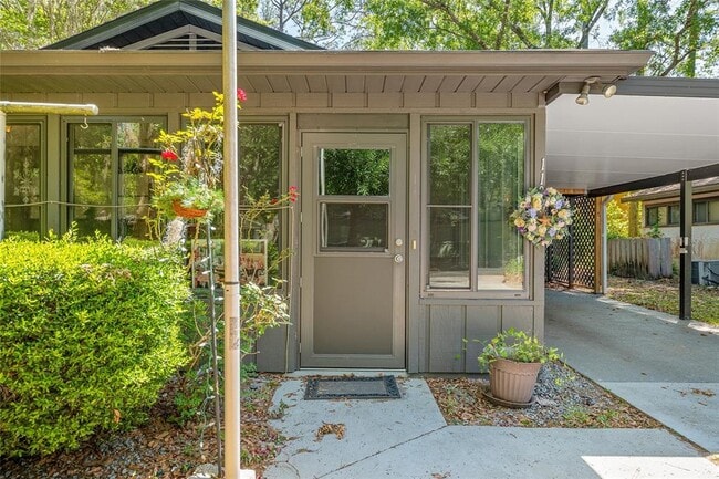 8479 NW 38th Dr in Gainesville, FL - Building Photo - Building Photo