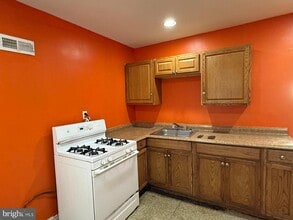 6842 Fait Ave in Baltimore, MD - Building Photo - Building Photo
