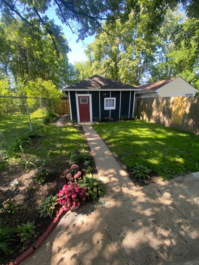 716 Camp St in Louisville, KY - Building Photo - Building Photo