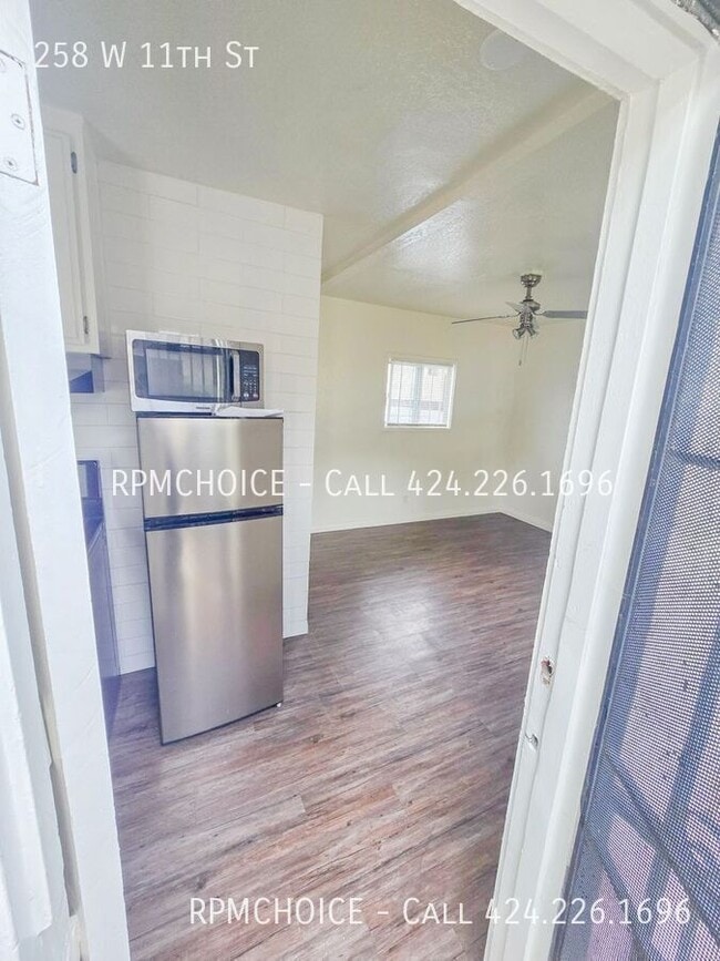 property at 258 W 11th St