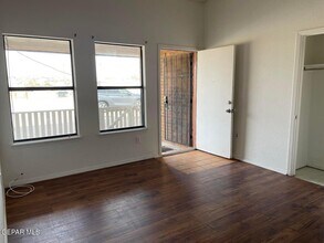 7214 Dale Rd in El Paso, TX - Building Photo - Building Photo