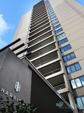 255 SW Harrison St in Portland, OR - Building Photo - Building Photo