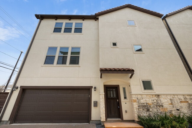 property at 5743 Kansas St