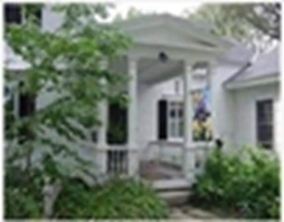 property at 1031 Main St