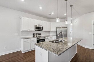 Poplar Row in Hoschton, GA - Building Photo - Building Photo