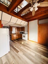 21 Kosciusko Way in Pittsburgh, PA - Building Photo