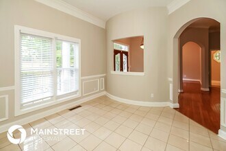 130 Greenfield Cir in Fayetteville, GA - Foto de edificio - Building Photo