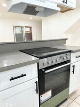 440 W Orangewood Ave in Anaheim, CA - Building Photo - Building Photo