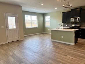 7505 Vidrine St in Austin, TX - Building Photo - Building Photo