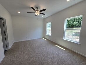 5140 Pace Pk Cir in Columbia, TN - Building Photo - Building Photo