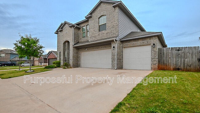 11208 SW 36th St in Yukon, OK - Building Photo - Building Photo