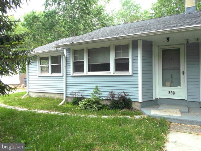 830 Pemberton - Browns Mills Rd in Pemberton, NJ - Building Photo - Building Photo