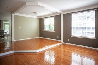 218 Napa Valley Way in Chapel Hill, NC - Building Photo - Building Photo