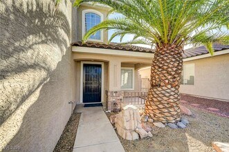 2403 Rue De Versailles in Henderson, NV - Building Photo - Building Photo