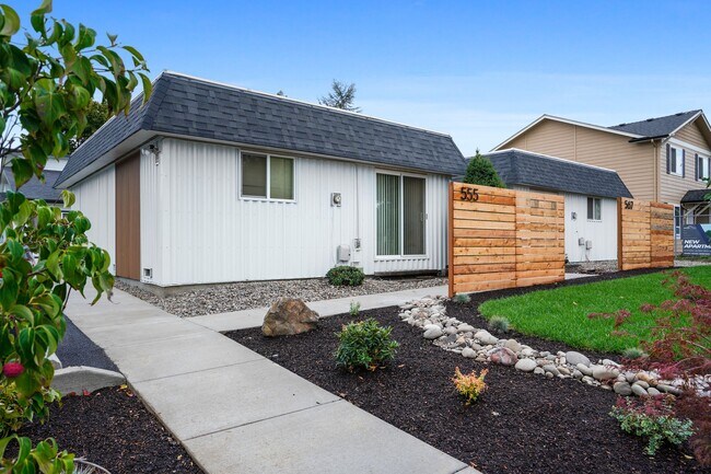 Jackson Commons in Monmouth, OR - Building Photo - Building Photo