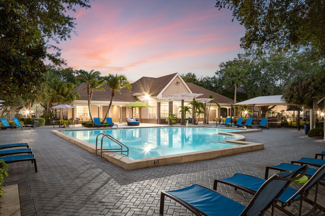 Providence Lakes in Brandon, FL - Foto de edificio