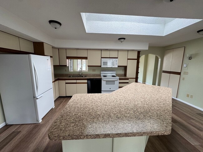 property at 9 River St