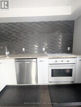 1175 March Rd in Ottawa, ON - Building Photo - Building Photo