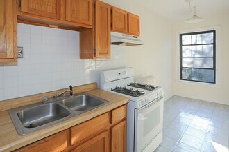 1700 W Thorndale Ave, Unit 5951-1W in Chicago, IL - Foto de edificio - Building Photo