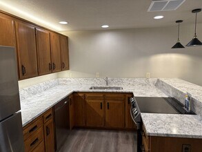 1518 Pacific Pl in Mount Vernon, WA - Building Photo - Building Photo