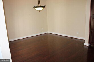 41833 Bristow Manor Dr in Ashburn, VA - Building Photo - Building Photo