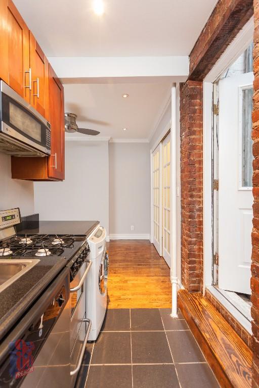 416 East 13 (1st Ave & Ave A), #2C in New York, NY - Building Photo - Building Photo