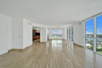 101 S Fort Lauderdale Beach Blvd in Fort Lauderdale, FL - Building Photo - Building Photo