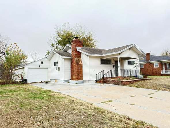 3132 NW 16th St in Oklahoma City, OK - Foto de edificio