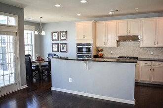 23540 Hopewell Manor Terrace in Ashburn, VA - Building Photo - Building Photo